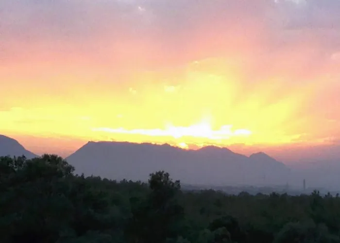 Apartamento Uptown App & Pool Daily Contactless Check In & Check Out