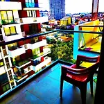 Uptown App & Pool Daily Contactless Check In & Check Out Apartman Famaguszta