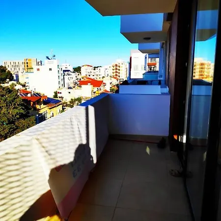 Apartament Uptown App & Pool Daily Contactless Check In & Check Out *