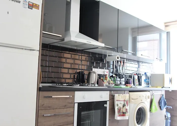 아파트 Uptown App & Pool Daily Contactless Check In & Check Out 파마구스타