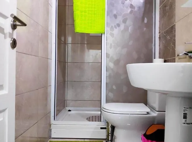 Uptown App & Pool Daily Contactless Check In & Check Out